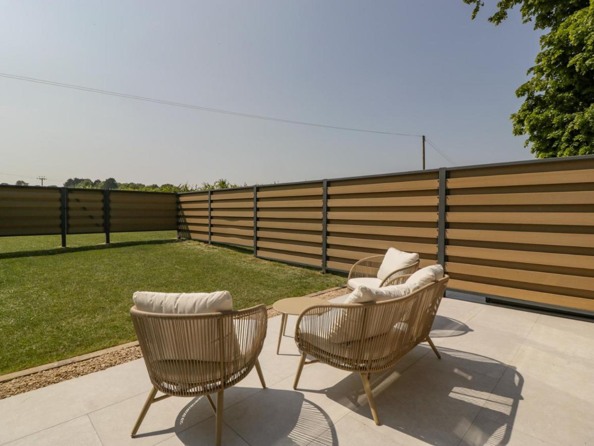 Linden Barn Villa Уинкантън Екстериор снимка
