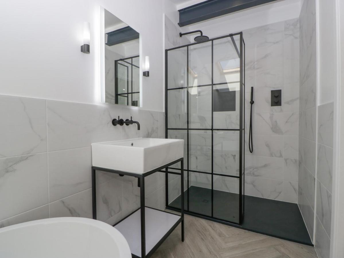 Linden Barn Villa Уинкантън Екстериор снимка